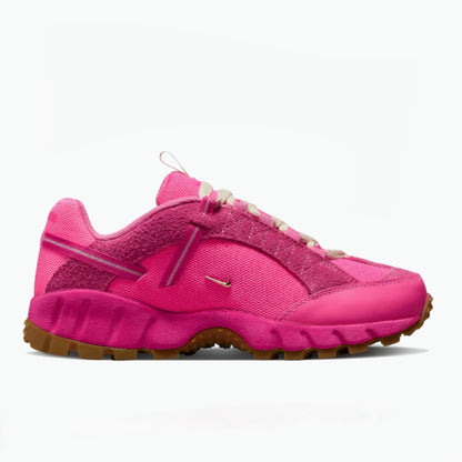 Nike - Air Humara x Jacquemus