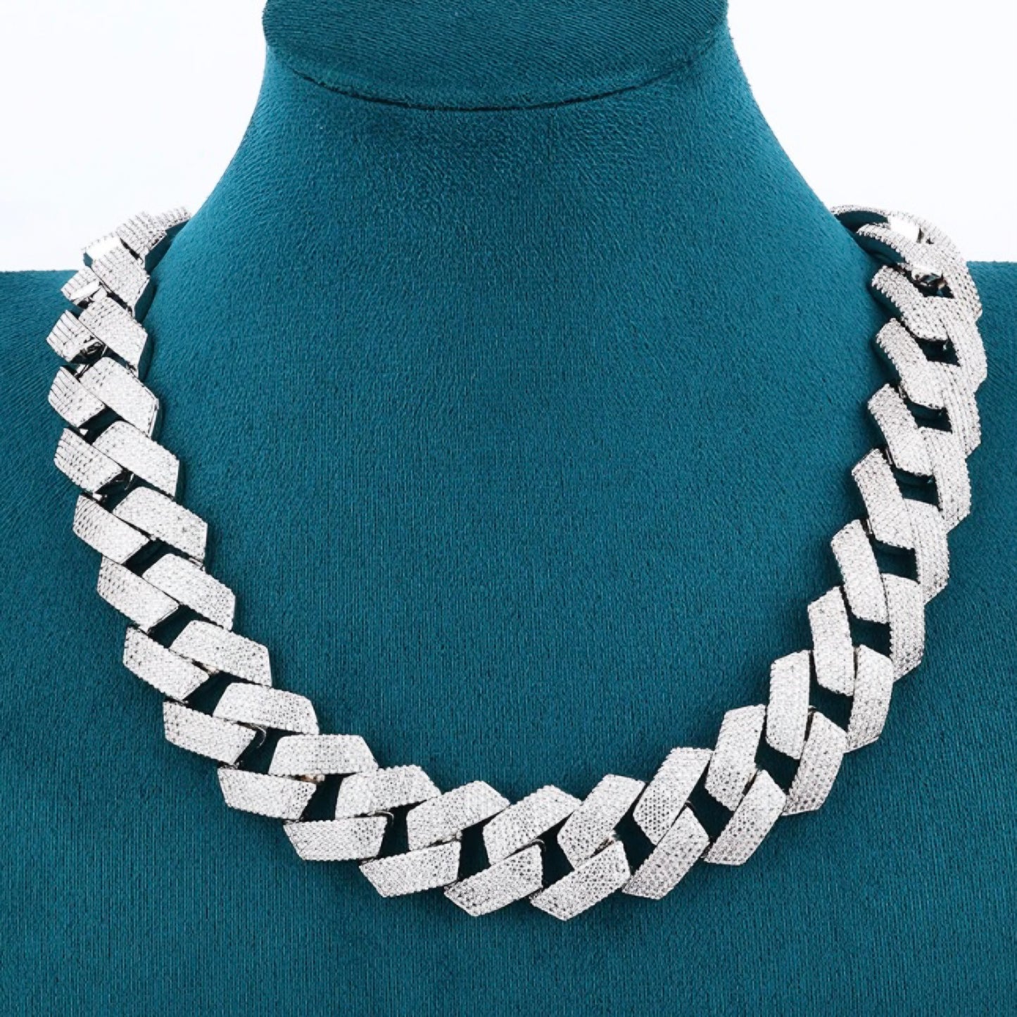 Moissanite - Cuban Link 14K Gold