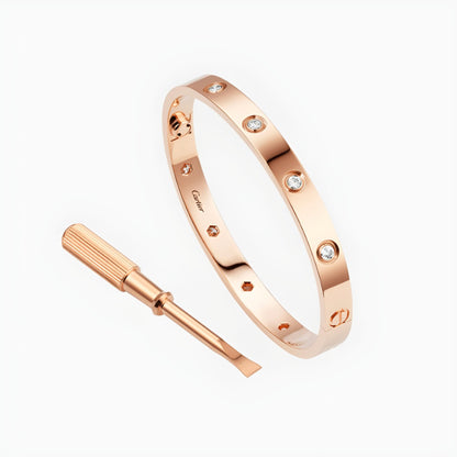 Cartier - Bracelet Love