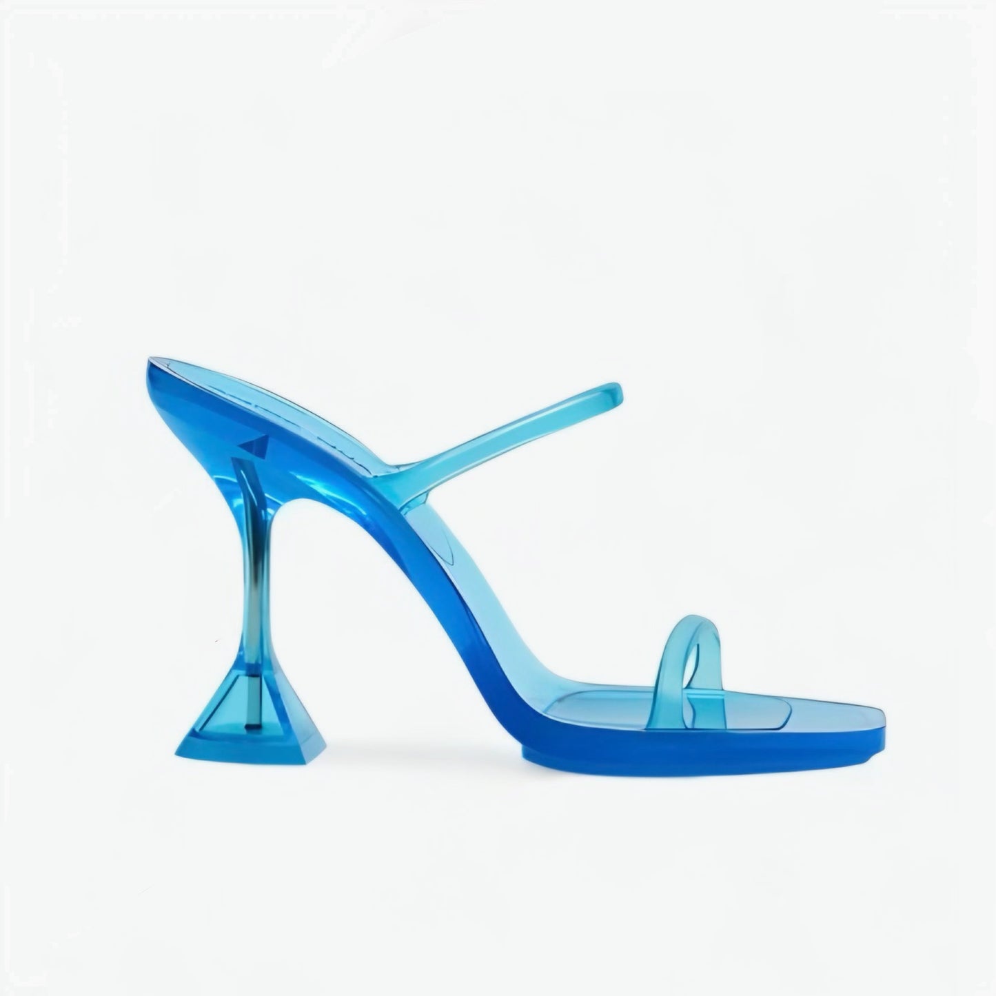 Amina Muaddi - Brito